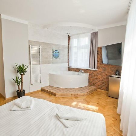 R&B Apartments Poznań Eksteriør bilde