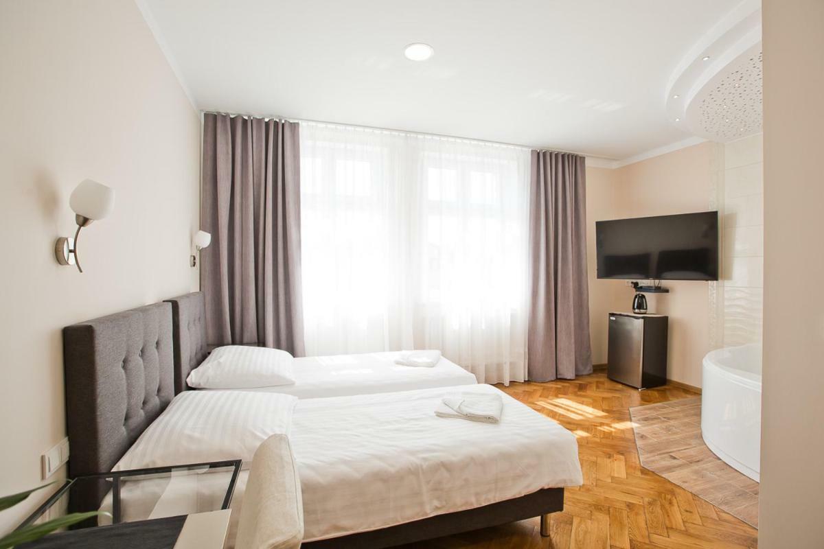 R&B Apartments Poznań Eksteriør bilde