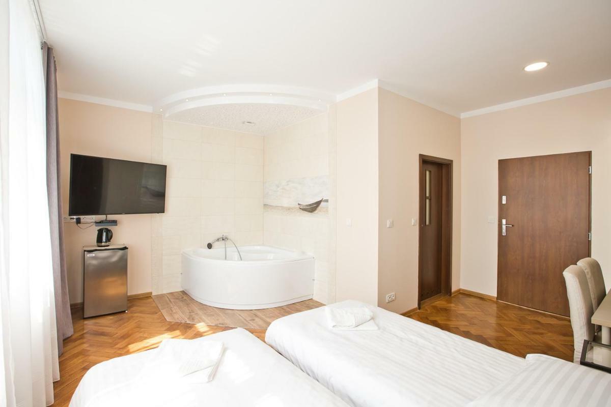 R&B Apartments Poznań Eksteriør bilde