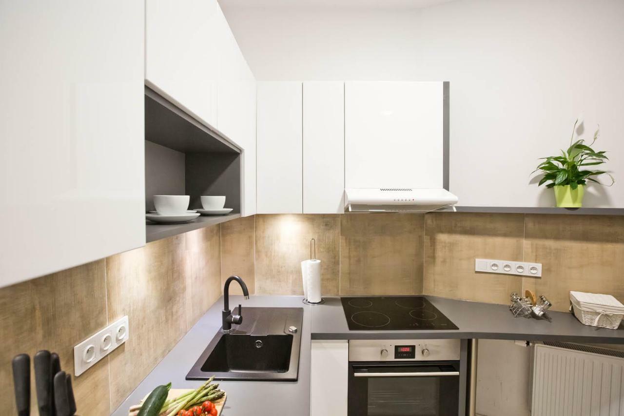 R&B Apartments Poznań Eksteriør bilde